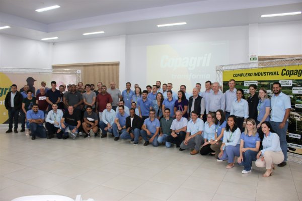 Copagril comemora com seus colaboradores a conquista da Certifica&ccedil;&atilde;o GMP+ FSA