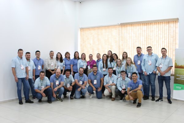 Copagril tem duas turmas formadas no treinamento de lideran&ccedil;as Sementes do Futuro