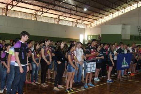 Olimp&iacute;ada da ACJC inicia com jogos de futsal