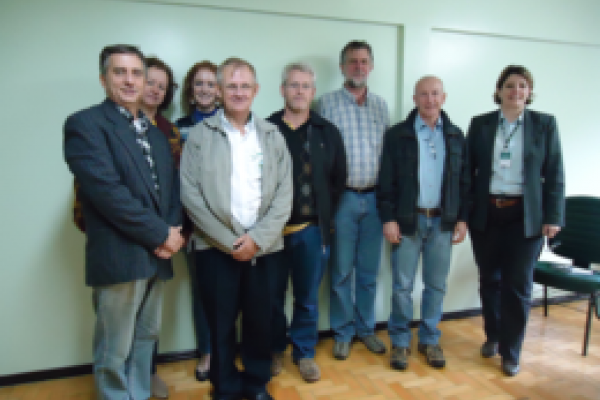 SENAR: REUNI&Atilde;O DEFINE PLANEJAMENTO 2013