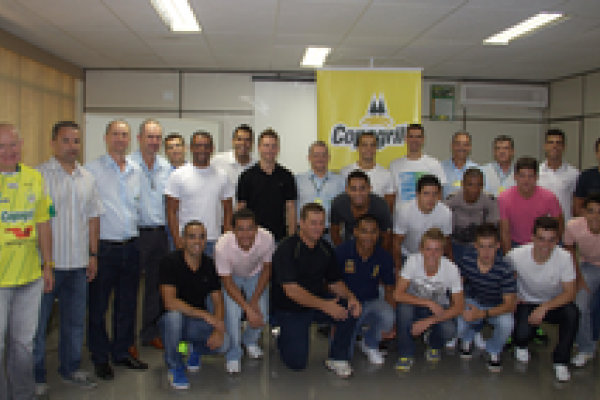 Nova equipe Copagril/Sempre Vida/Dalponte/MCR &eacute; apresentada                              