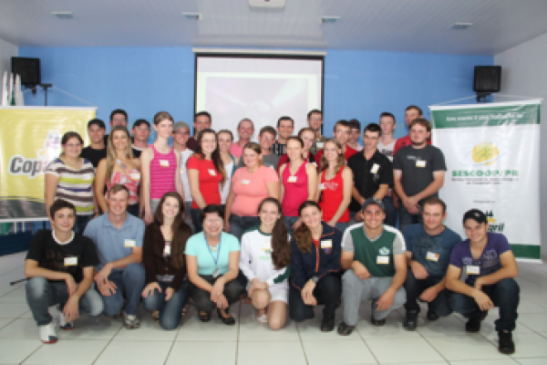 Estudo do c&eacute;rebro &eacute; tema do terceiro m&oacute;dulo do curso para forma&ccedil;&atilde;o de lideran&ccedil;a jovem               