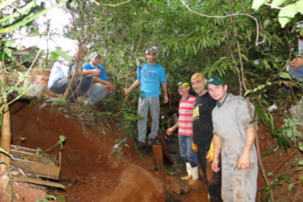 Nascentes s&atilde;o recuperadas em comemora&ccedil;&atilde;o &agrave; Semana do Meio Ambiente                              