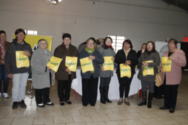 Uni&atilde;o e Progresso: Comit&ecirc; Feminino mais antigo da Copagril comemora 30 anos