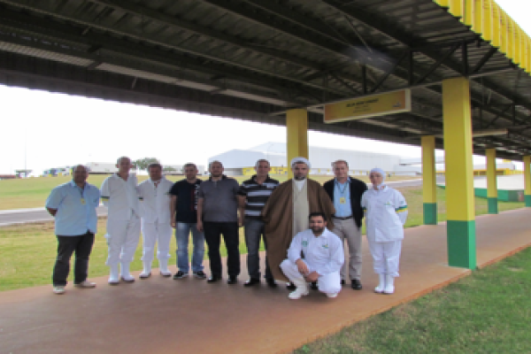 Sociedade Beneficente Isl&acirc;mica de Foz do Igua&ccedil;u visita UIA para avaliar abate halal