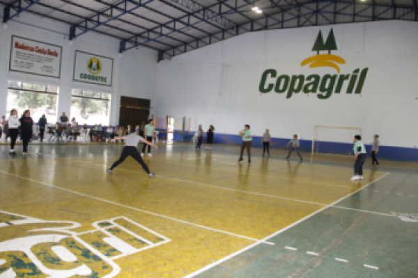 Olimp&iacute;ada da ACFC envolveu 250 mulheres cooperativistas