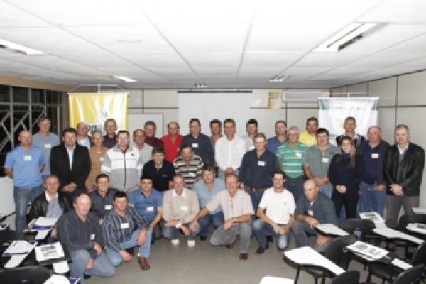 Conselheiros concluem curso de capacita&ccedil;&atilde;o