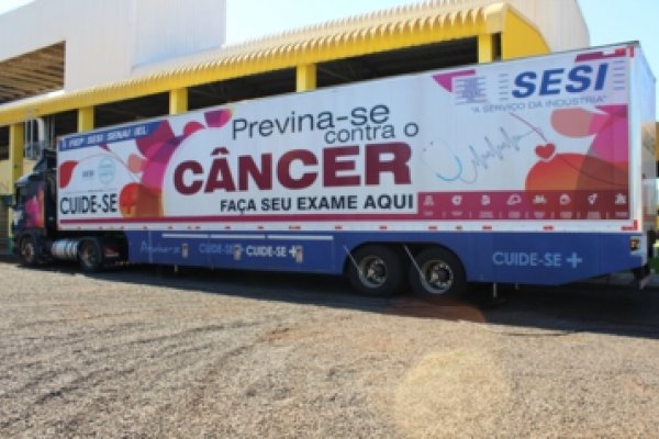  Unidade m&oacute;vel realiza exames de c&acirc;ncer em funcion&aacute;rios da Unidade Industrial de Aves