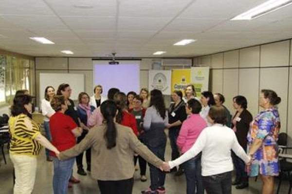 Quarto m&oacute;dulo do curso de lideran&ccedil;a jovem e feminina &eacute; conclu&iacute;do 