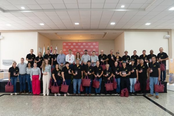 Melhores do Su&iacute;no Certificado 2025 re&uacute;ne produtores da Copagril em celebra&ccedil;&atilde;o ao desempenho