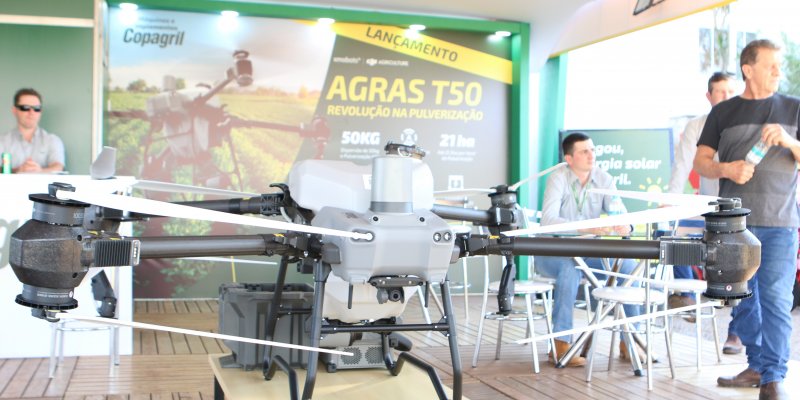 Lan&ccedil;amento do novo drone DJI Agras T50 &eacute; realizado no Palco Copagril