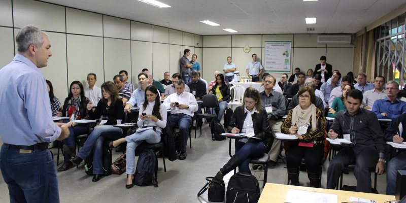 Copagril recebe representantes de 17 cooperativas de S&atilde;o Paulo