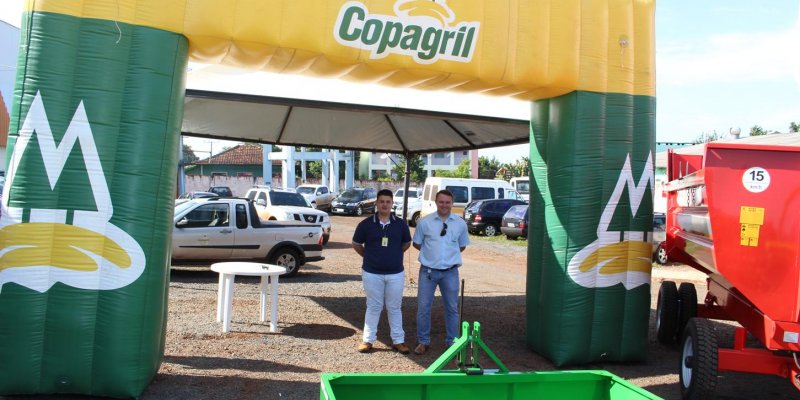 Copagril marca presen&ccedil;a na festa do munic&iacute;pio de Entre Rios do Oeste