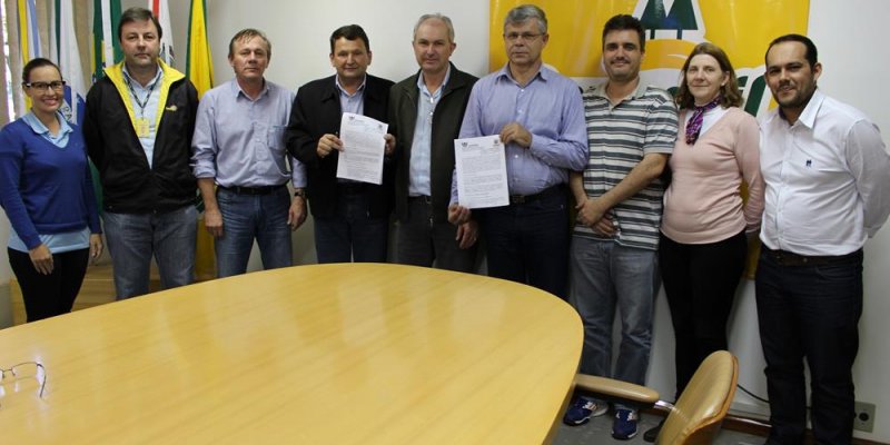 Copagril formaliza conv&ecirc;nio com a Unioeste