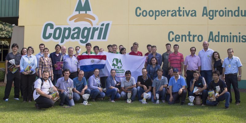 Copagril recebe visita de comitiva do Paraguai