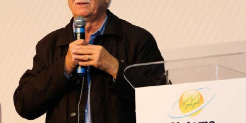 Cooperativas do Paran&aacute; crescem R$ 6 bilh&otilde;es a mais que em 2014