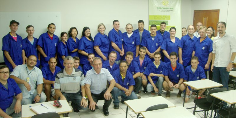 Funcion&aacute;rios da Copagril participam de Curso de Eletromec&acirc;nica