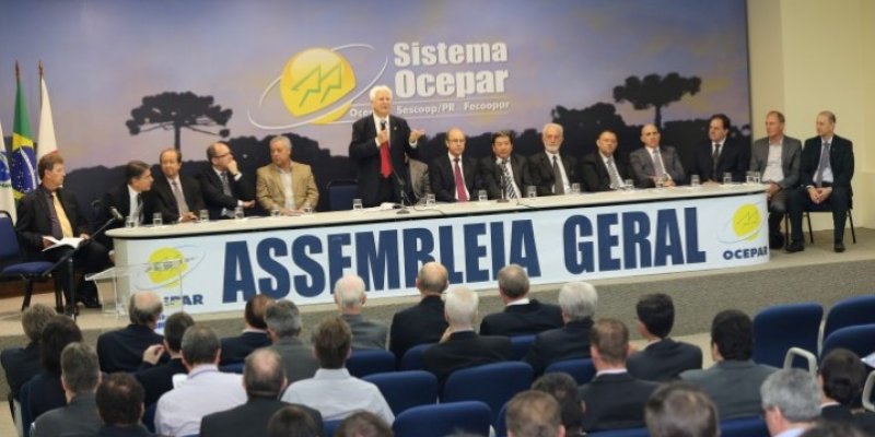 Plen&aacute;ria aprova presta&ccedil;&atilde;o de contas da Ocepar durante Assembleia Geral