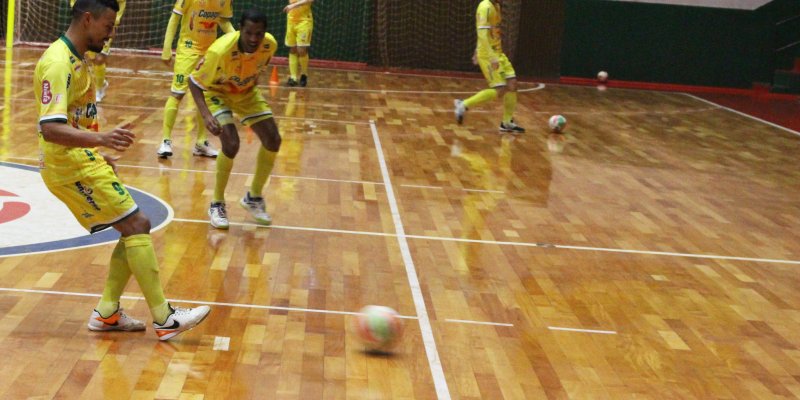 Copagril e Guarapuava se enfrentam quarta-feira pela Chave Ouro 