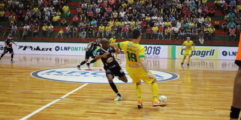 Copagril vence Guarapuava e se classifica para as quartas de final da Liga Nacional