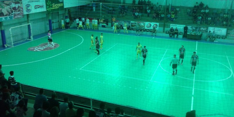 Copagril e Caramuru empatam em 2x2 no jogo de ida das quartas de final da Chave Ouro
