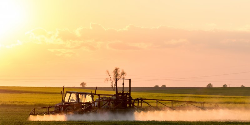 Copagril orienta sobre cuidados para evitar acidentes no manuseio de defensivos agr&iacute;colas
