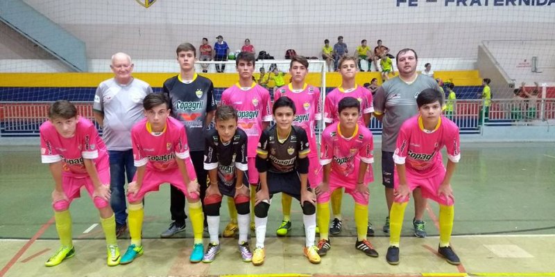 Escolinhas de Futsal da AACC estreiam com vit&oacute;rias na Copa La Salle de Futsal