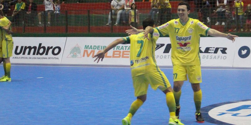 Copagril Futsal estreia com vit&oacute;ria em casa contra Guarapuava