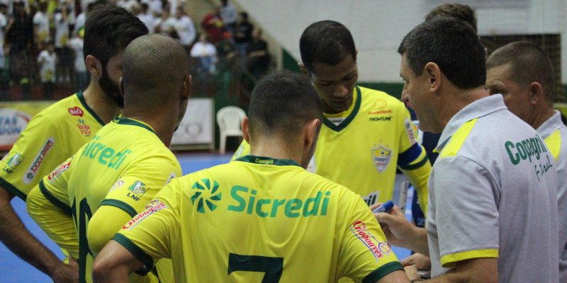 Copagril Futsal enfrenta o Campo Mour&atilde;o nesta segunda-feira