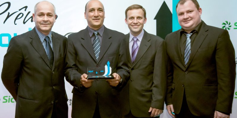 Copagril recebe pr&ecirc;mios de destaque no com&eacute;rcio de Nova Santa Rosa