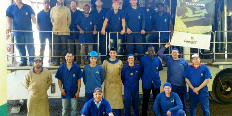Funcion&aacute;rios da Copagril concluem curso de Soldador Industrial