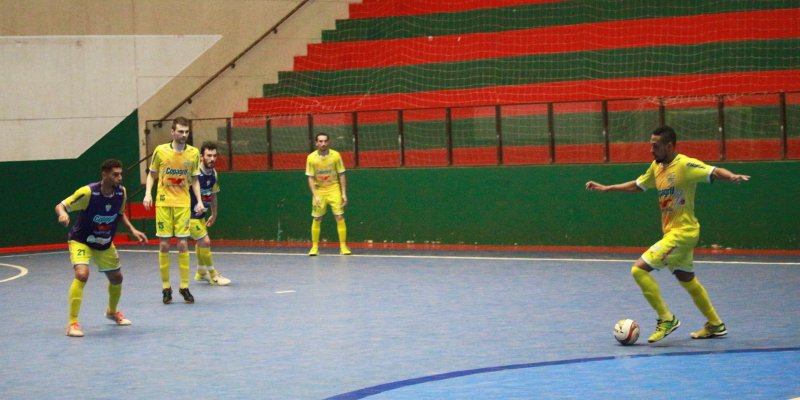 Copagril Futsal enfrenta o Pato nesse s&aacute;bado em busca de vaga na final da S&eacute;rie Ouro