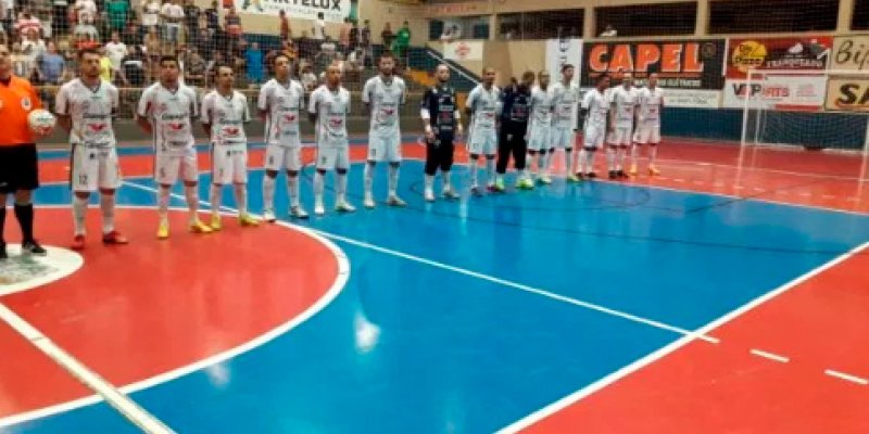 Copagril Futsal come&ccedil;a bem, mas n&atilde;o consegue bom resultado em Paranava&iacute;