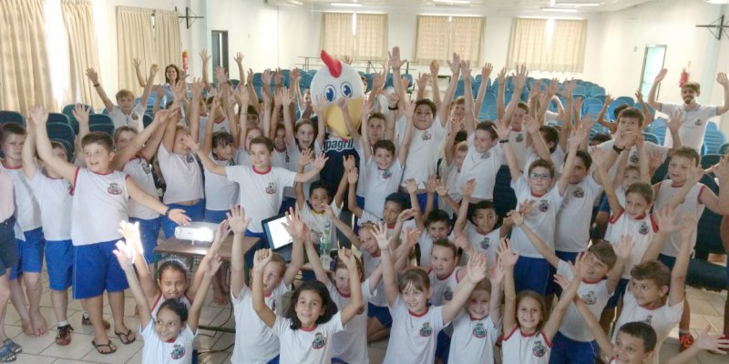 Copagril difunde cooperativismo nas escolas por meio do Programa Cooperjovem