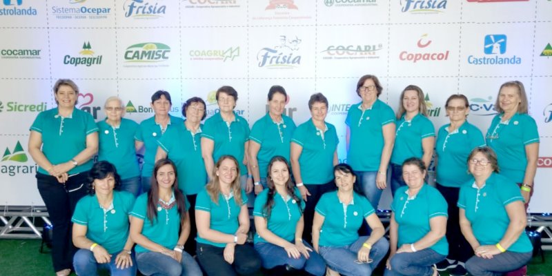 Mulheres da Copagril participam de Encontro Estadual de Lideran&ccedil;as Femininas