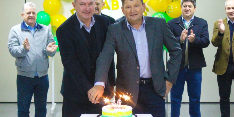 Comemora&ccedil;&otilde;es marcam anivers&aacute;rio de 48 anos da Copagril