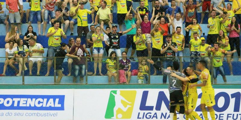 Copagril estreia na Liga Paran&aacute; em noite de tr&ecirc;s jogos no Ney Braga