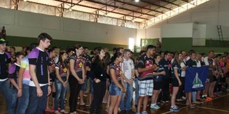 Olimp&iacute;ada da ACJC inicia com jogos de futsal