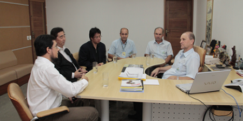 Clientes Japoneses visitam a Copagril
