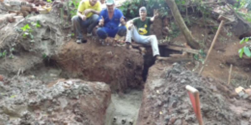 Projeto &Aacute;guas do Futuro: mais uma nascente recuperada!                              