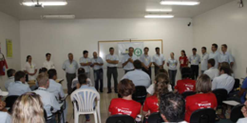 Copagril empossa membros da CIPA gest&atilde;o 2013                              