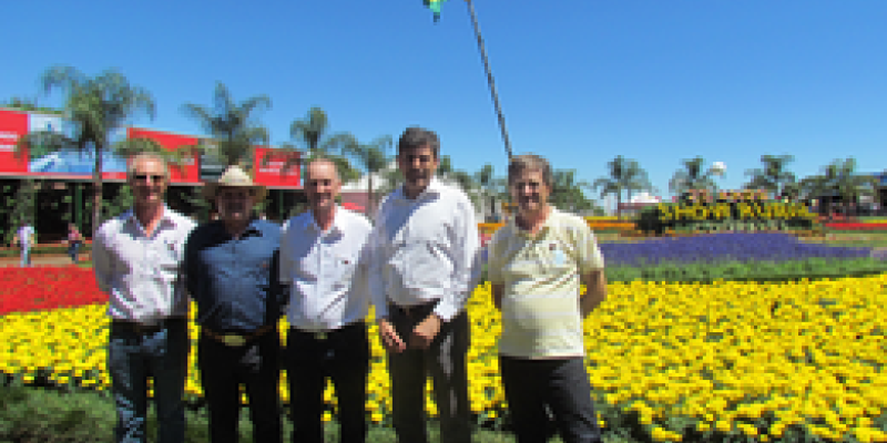 Reuni&atilde;o da Ocepar, visita da presidente e manifestos marcam 25&deg; Show Rural                          