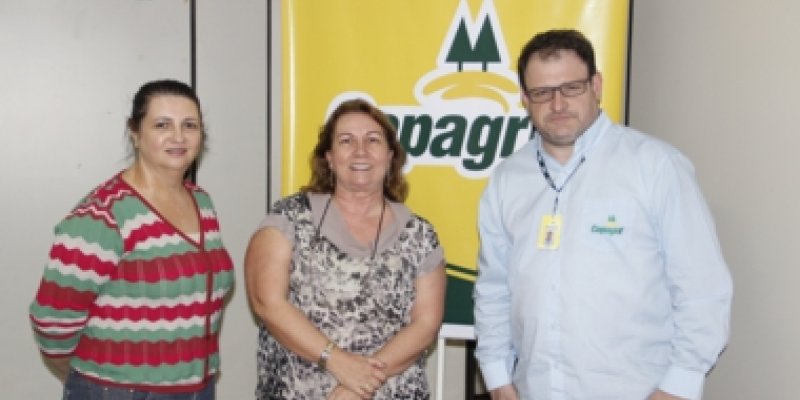  Copagril firma parceria com Apae para realiza&ccedil;&atilde;o de show beneficente