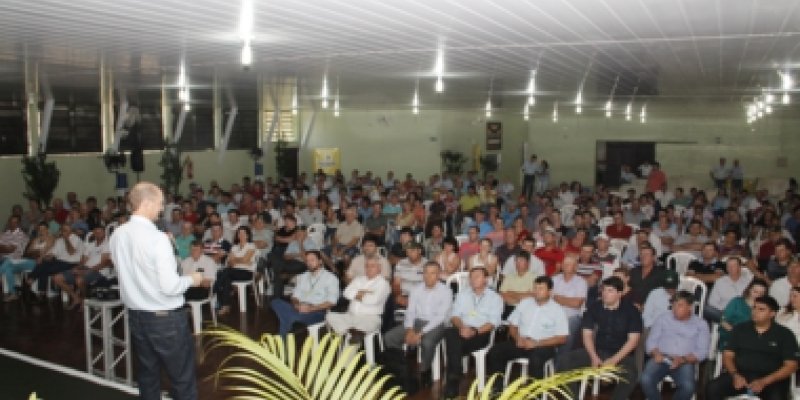 Semin&aacute;rio Anual de Produtores de Aves da Copagril