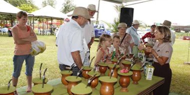 Dia de Campo: Escola do Chimarr&atilde;o mostra e ensina v&aacute;rios tipos de chimarr&atilde;o