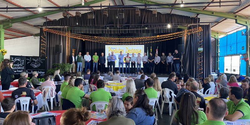 Pr&ecirc;mio Produtor Destaque homenageia os melhores do ano